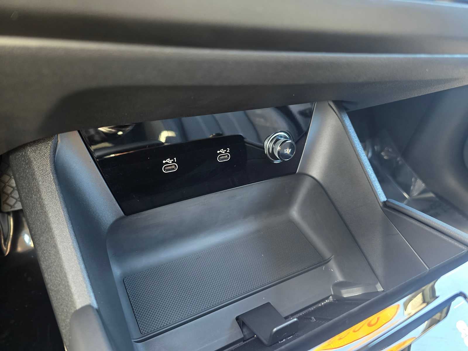 2025 Audi Q6 e-tron Prestige