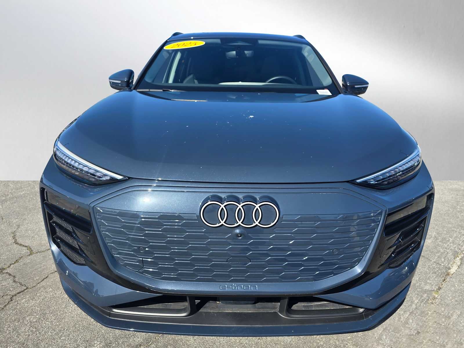 2025 Audi Q6 e-tron Prestige