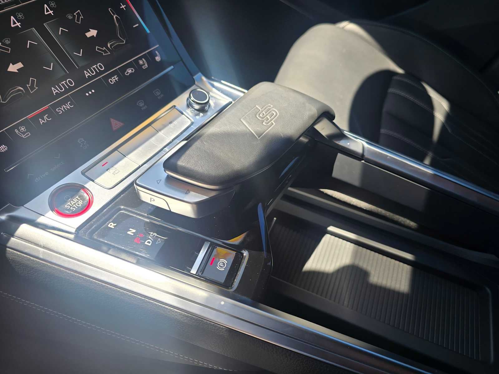 2023 Audi e-tron S Sportback Prestige