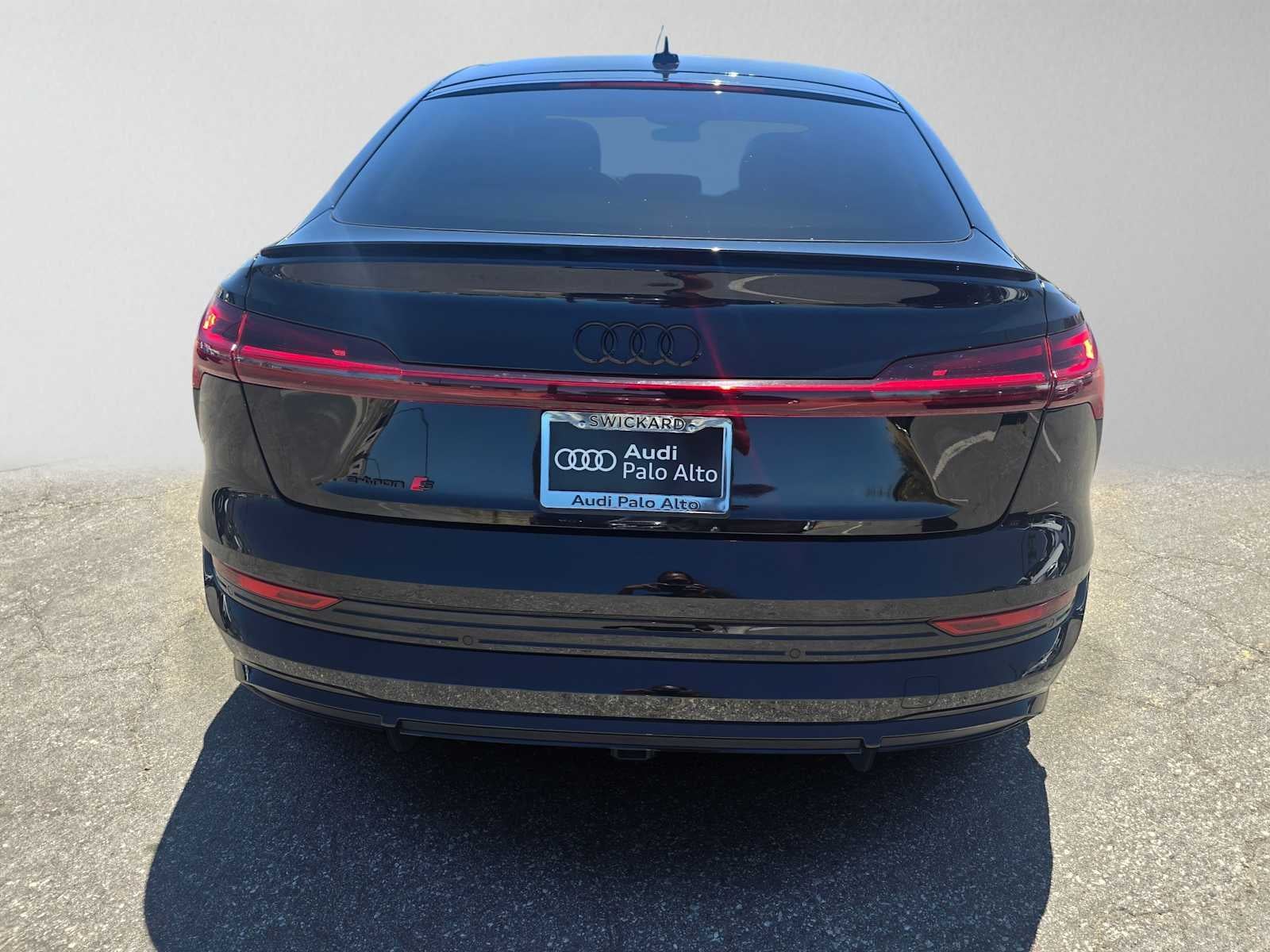 2023 Audi e-tron S Sportback Prestige