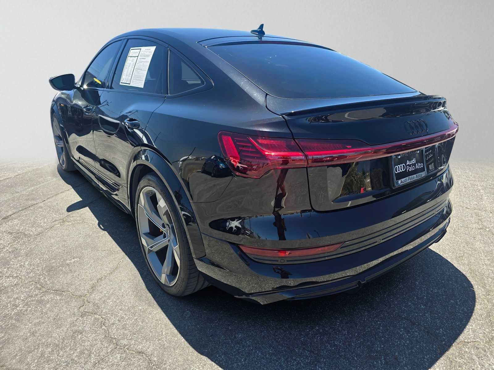 2023 Audi e-tron S Sportback Prestige