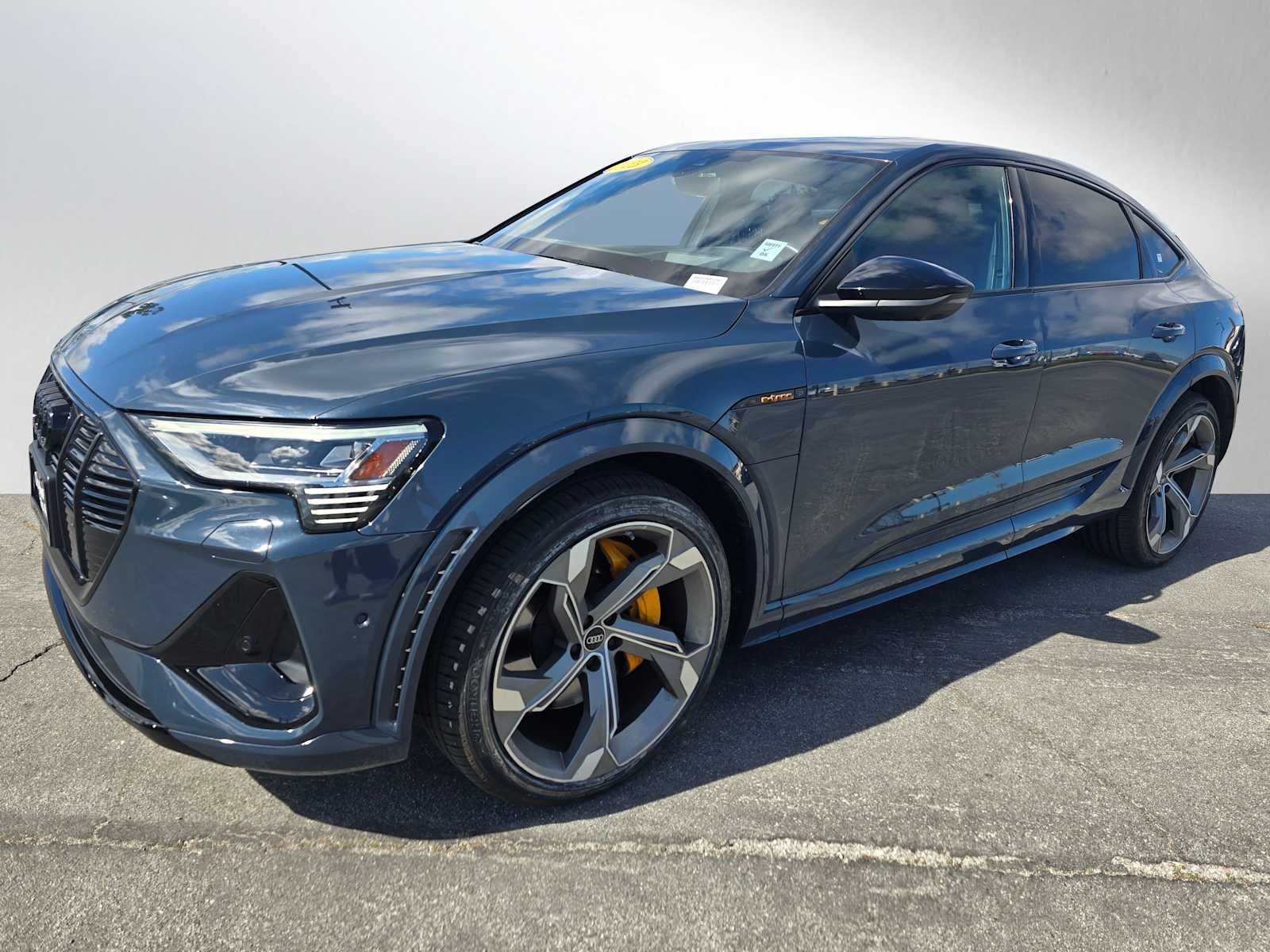 2023 Audi e-tron S Sportback Prestige