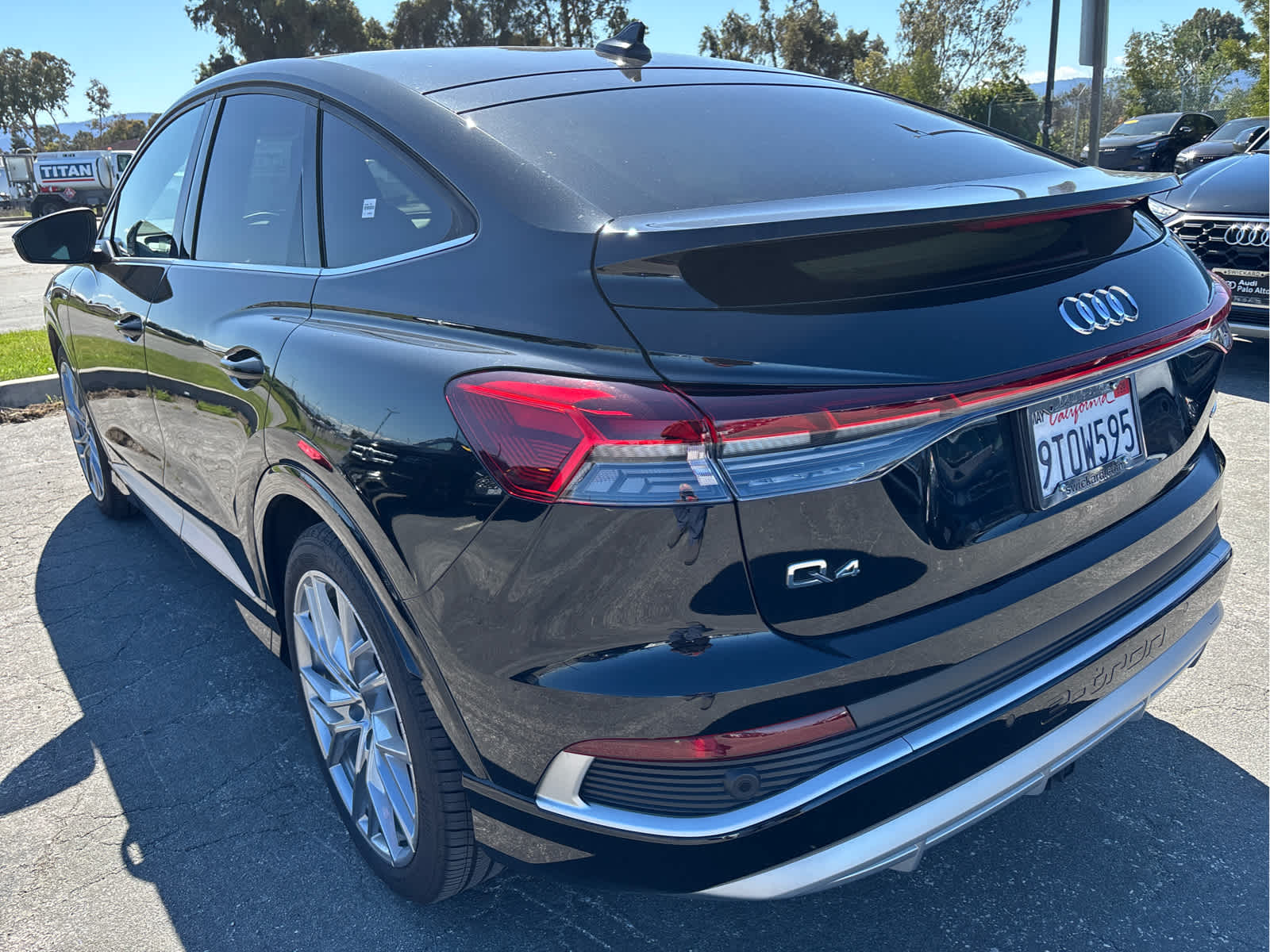 2025 Audi Q4 e-tron Sportback Premium Plus