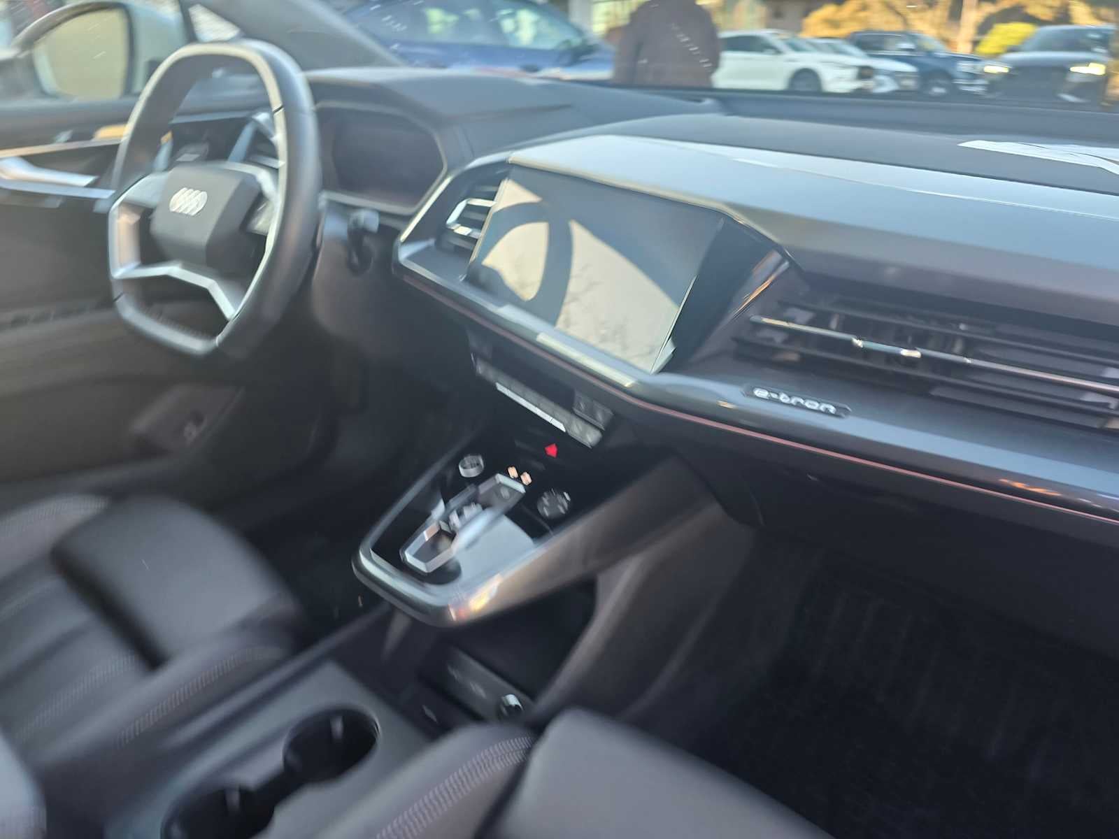 2024 Audi Q4 e-tron Sportback Prestige