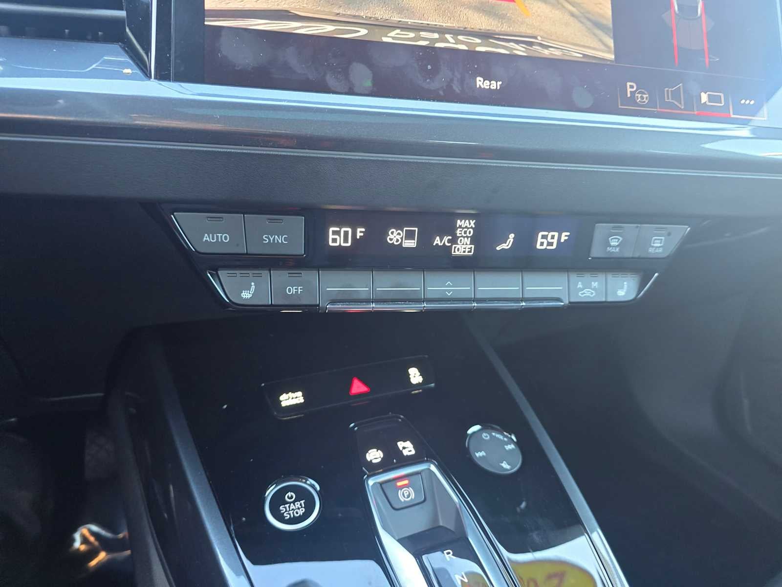 2024 Audi Q4 e-tron Sportback Prestige