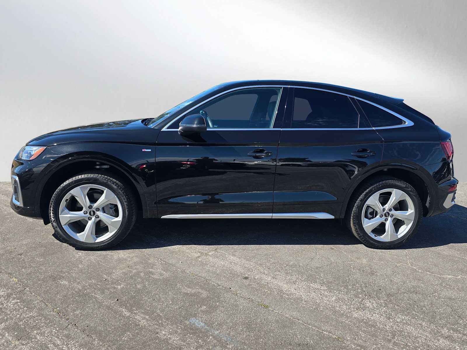 2025 Audi Q5 Sportback S line Premium