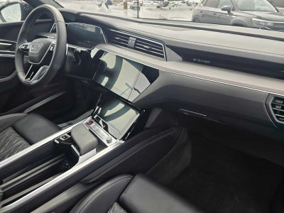 2024 Audi SQ8 e-tron Premium Plus