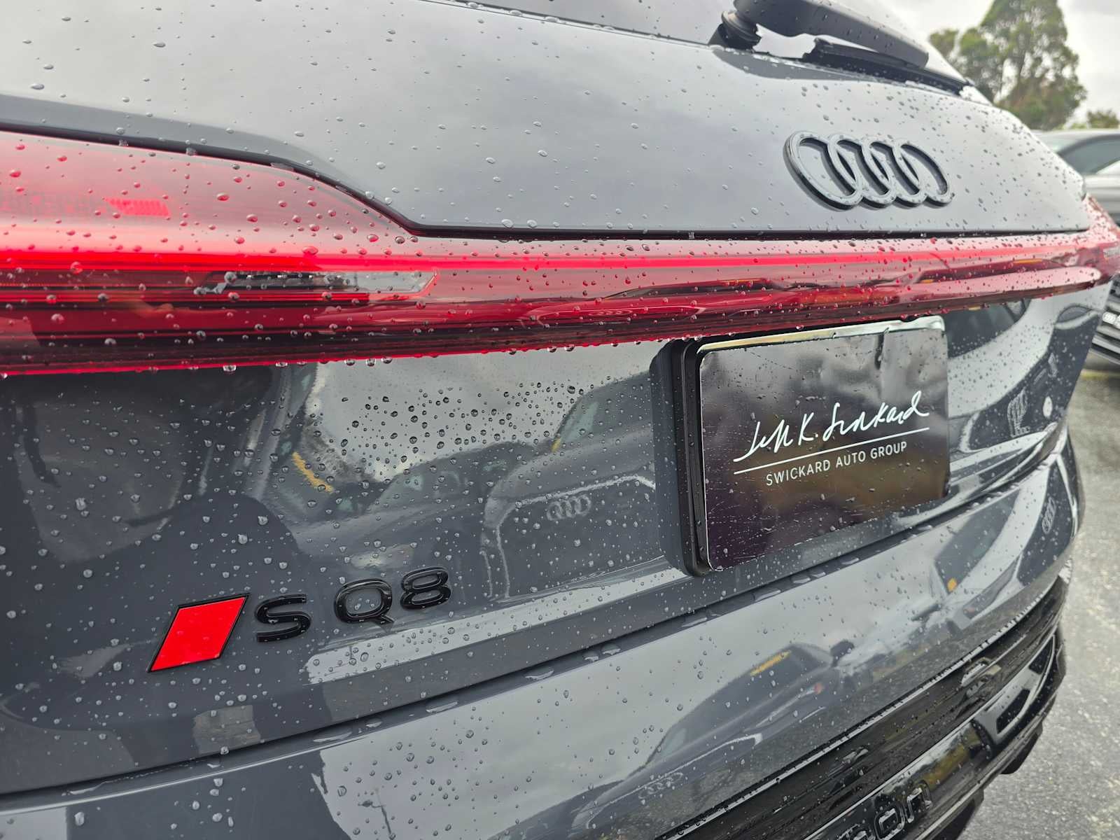 2024 Audi SQ8 e-tron Premium Plus