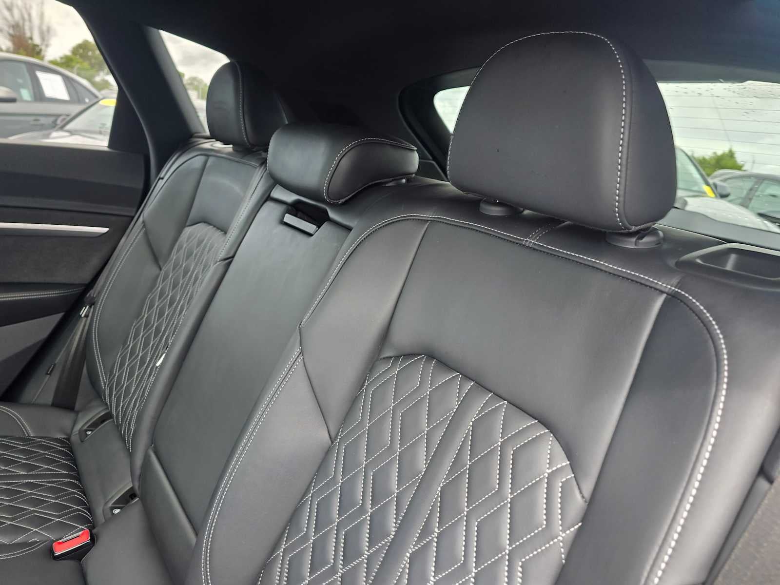 2024 Audi SQ8 e-tron Premium Plus