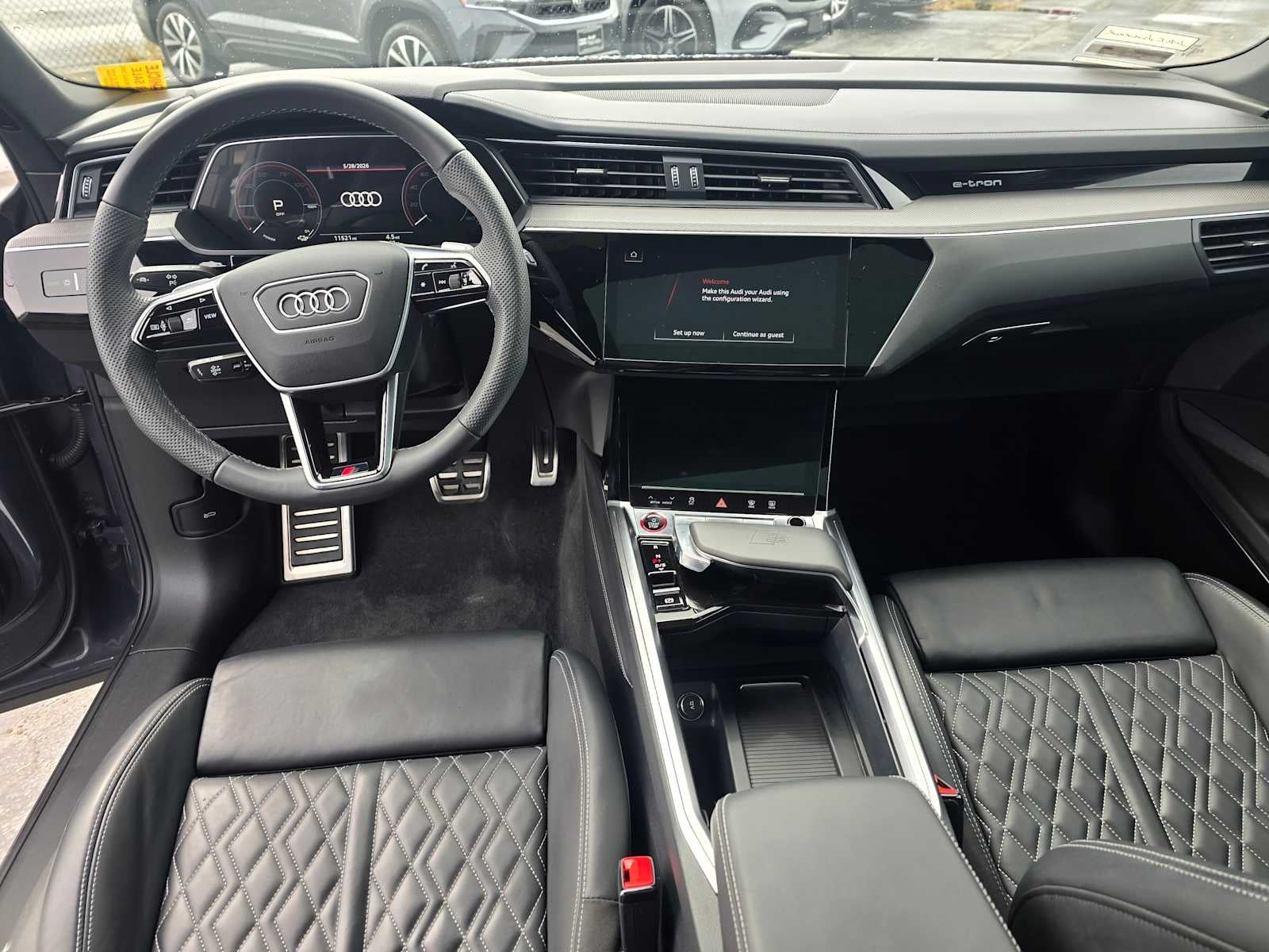 2024 Audi SQ8 e-tron Premium Plus