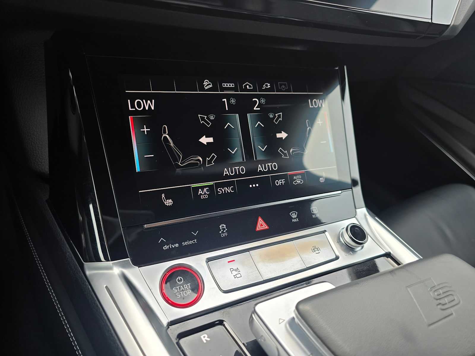 2024 Audi SQ8 e-tron Premium Plus