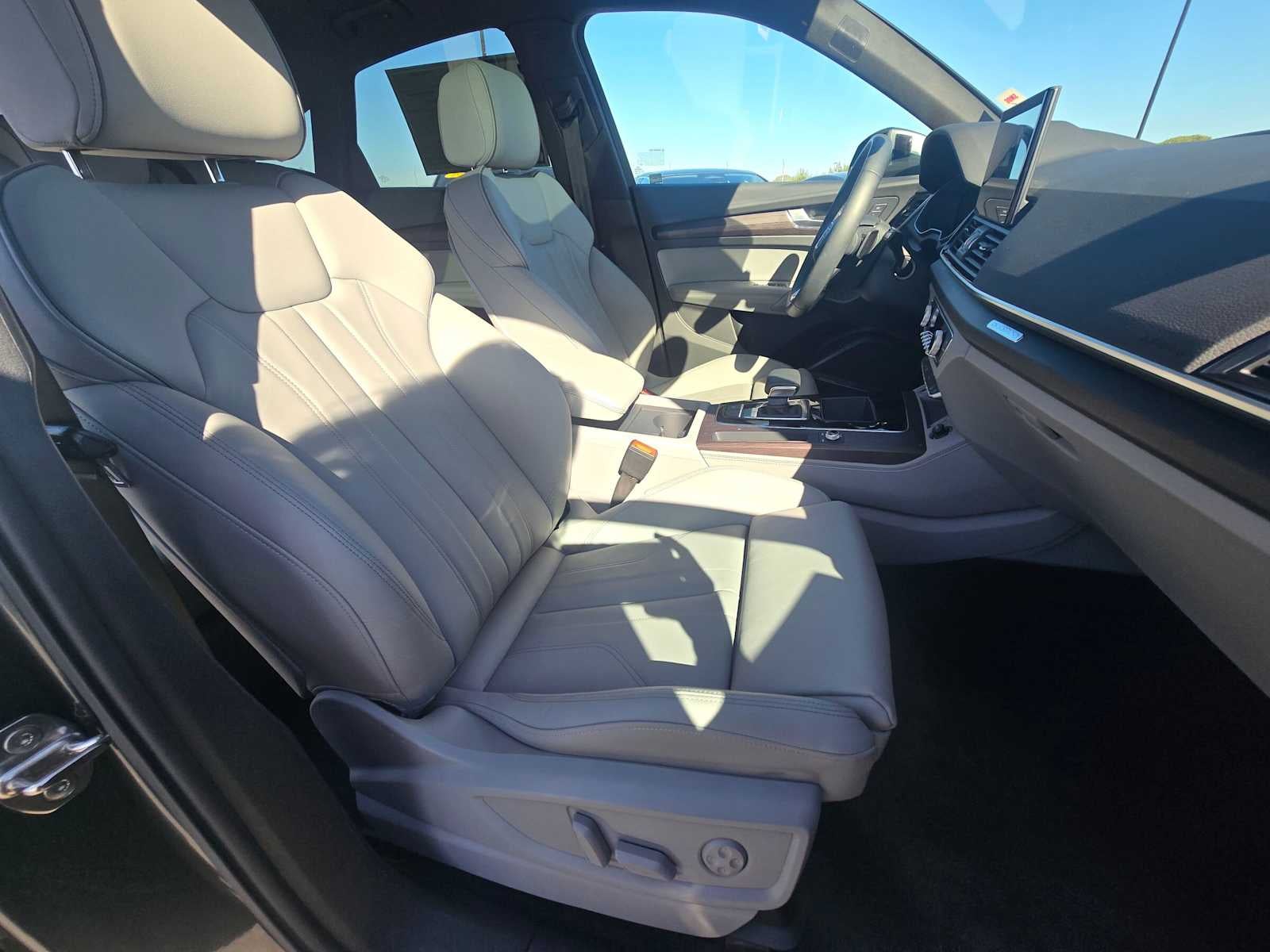 2023 Audi Q5 Sportback S line Premium Plus