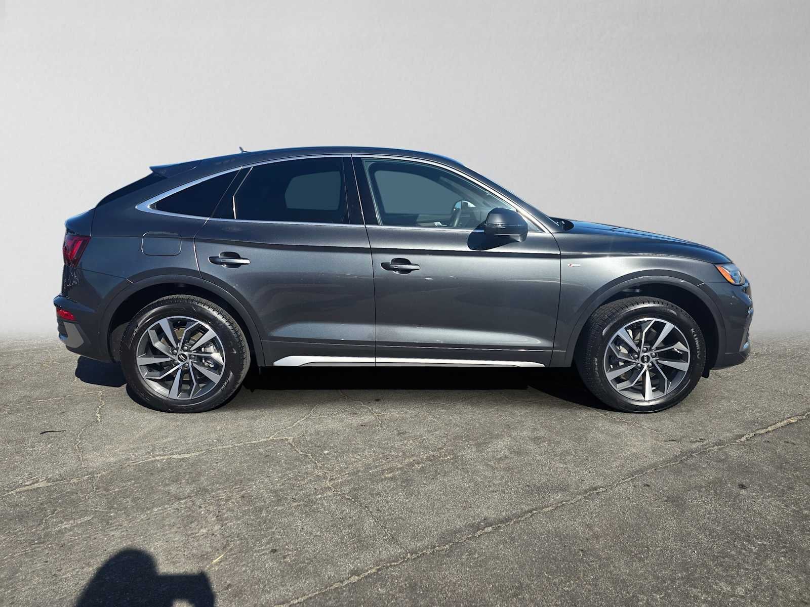 2023 Audi Q5 Sportback S line Premium Plus