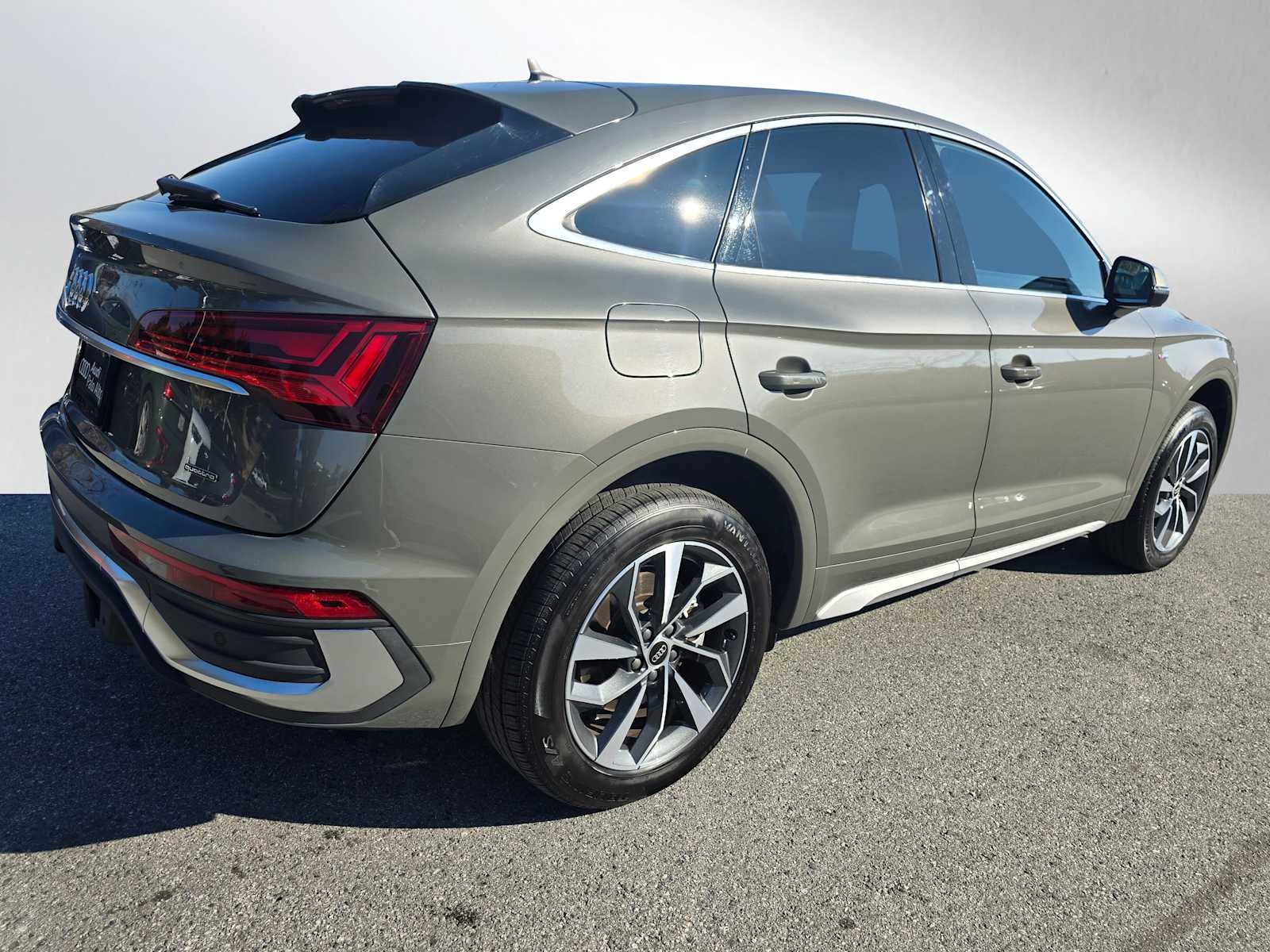 2023 Audi Q5 Sportback S line Premium Plus