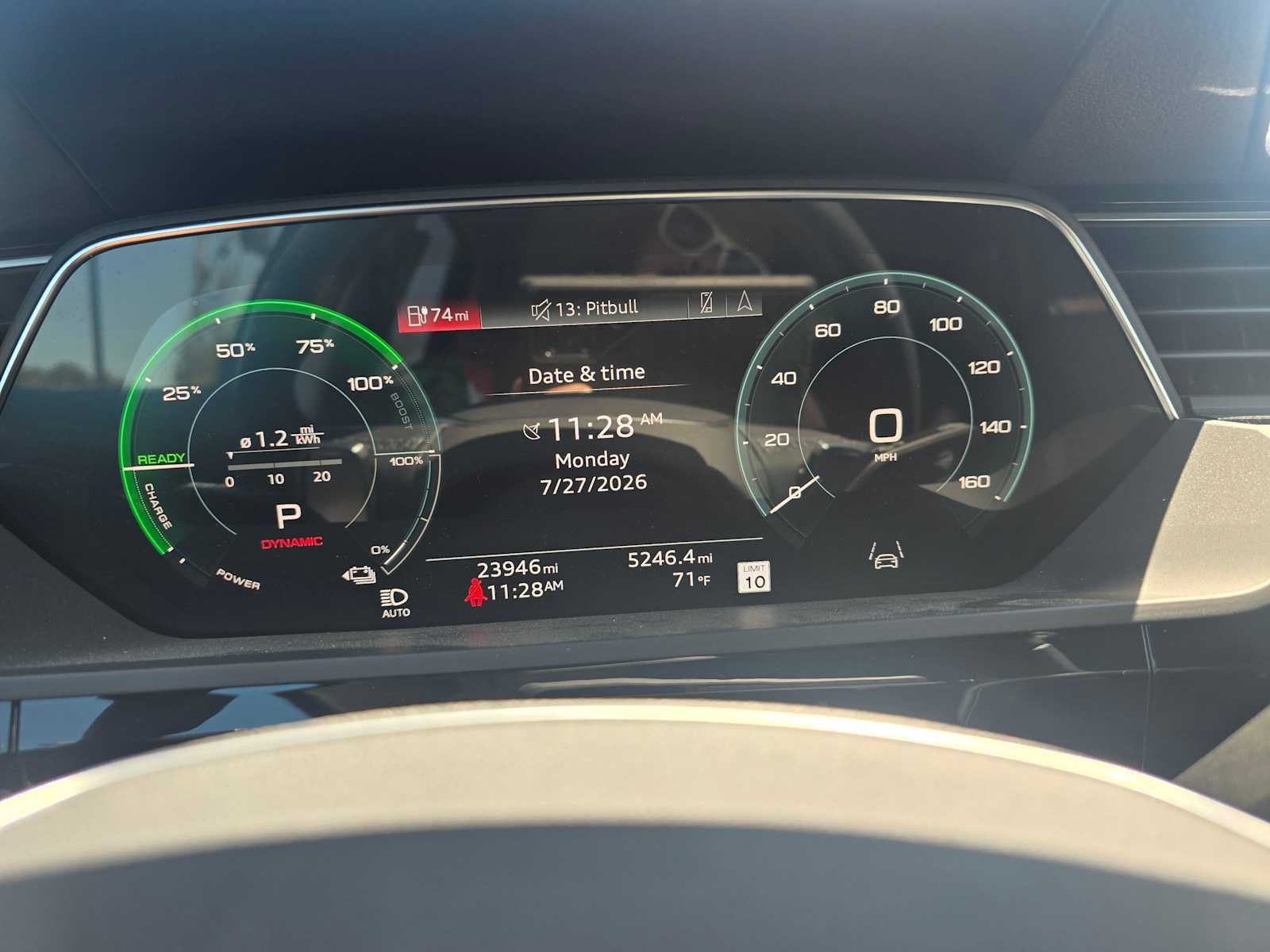 2024 Audi Q8 e-tron Premium Plus