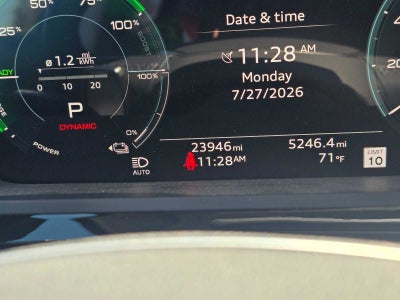 2024 Audi Q8 e-tron Premium Plus