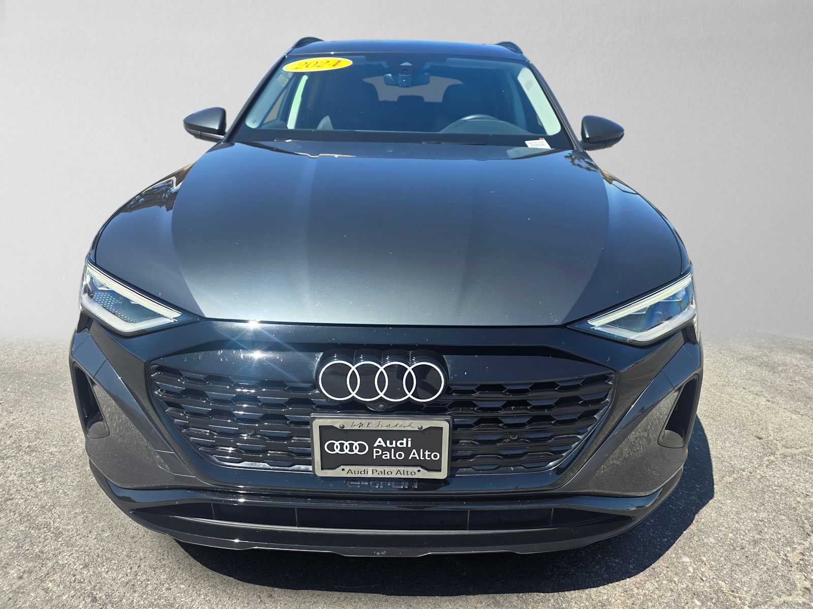 2024 Audi Q8 e-tron Premium Plus