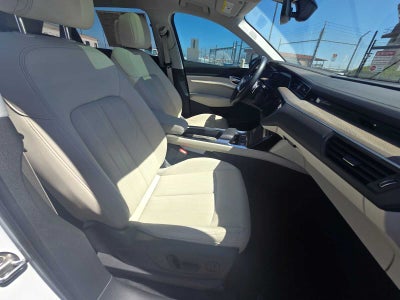 2024 Audi Q8 e-tron Premium Plus