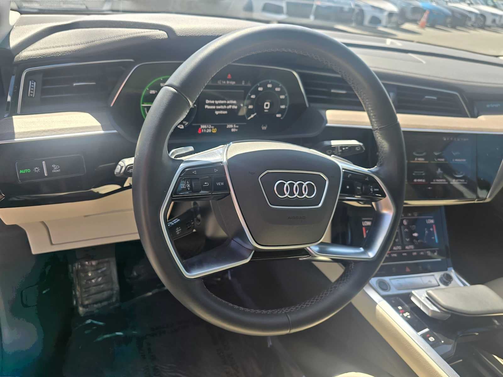 2024 Audi Q8 e-tron Premium Plus