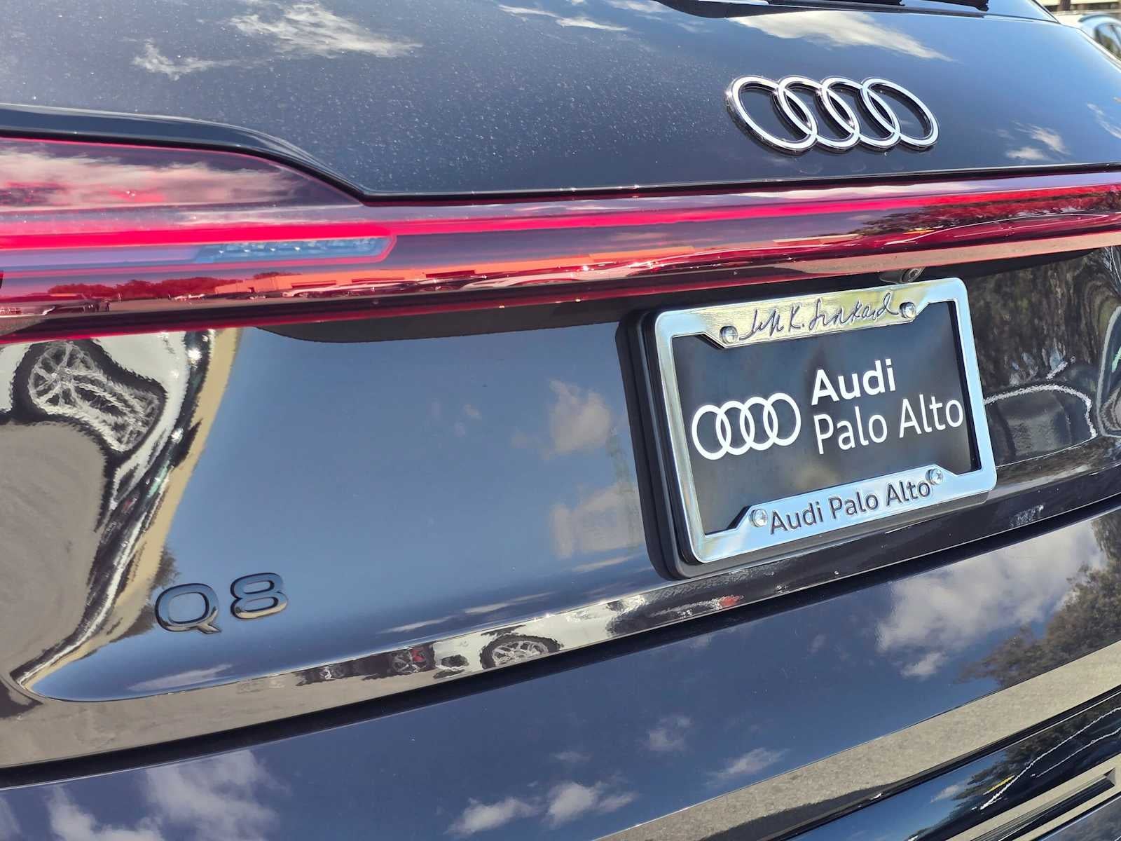 2024 Audi Q8 e-tron Premium Plus