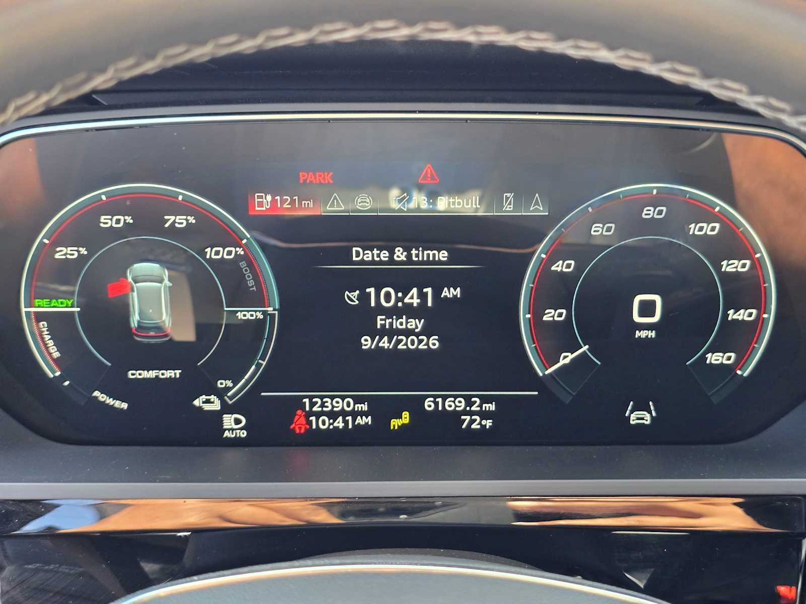 2024 Audi Q8 e-tron Premium Plus