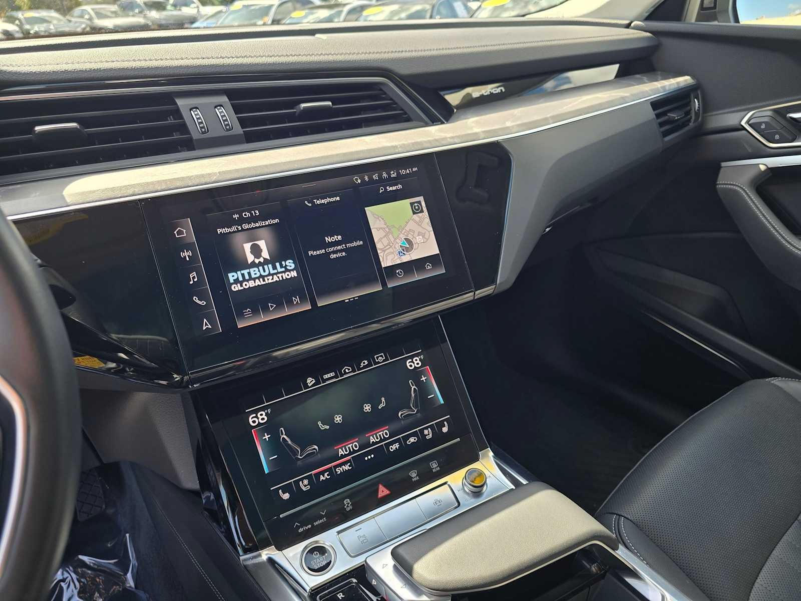 2024 Audi Q8 e-tron Premium Plus