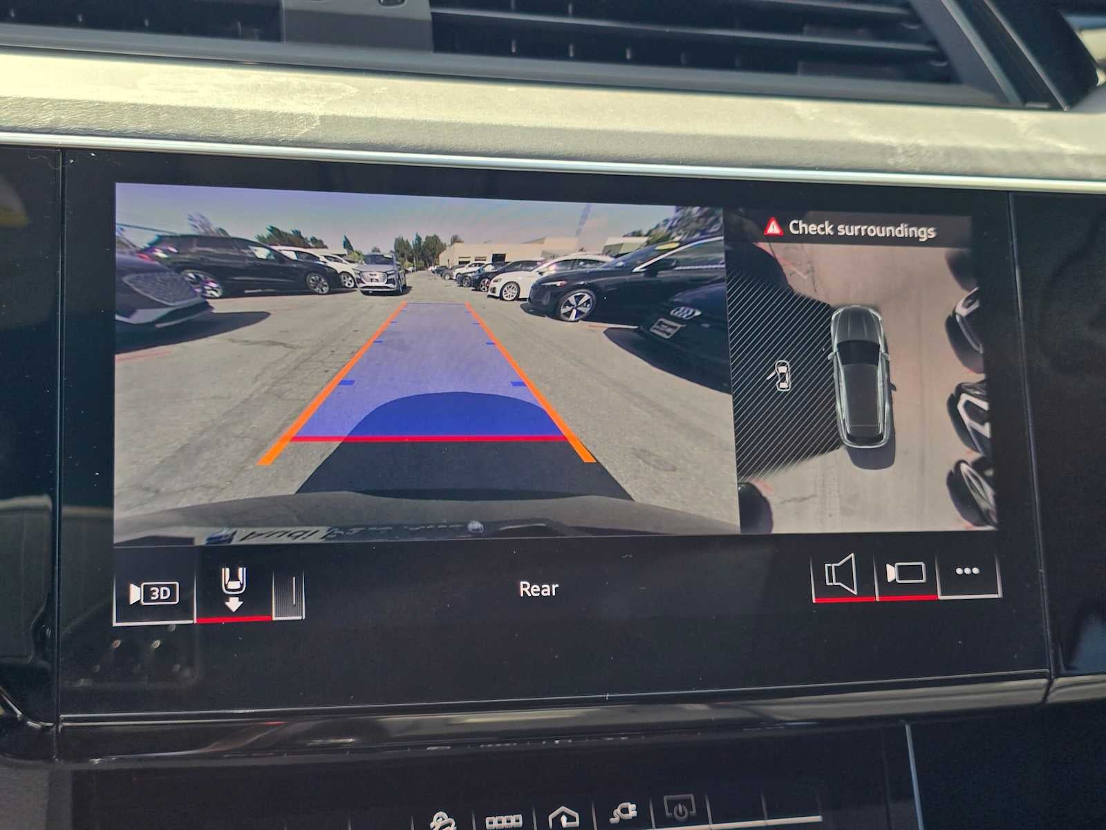 2024 Audi Q8 e-tron Premium Plus