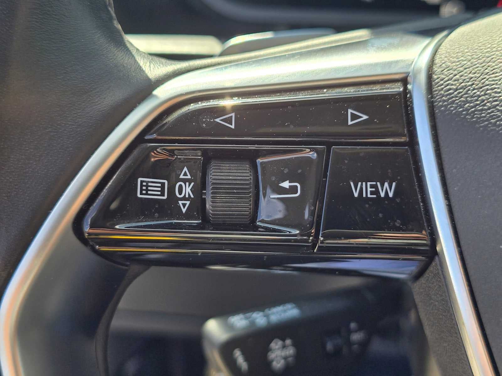 2024 Audi Q8 e-tron Premium Plus