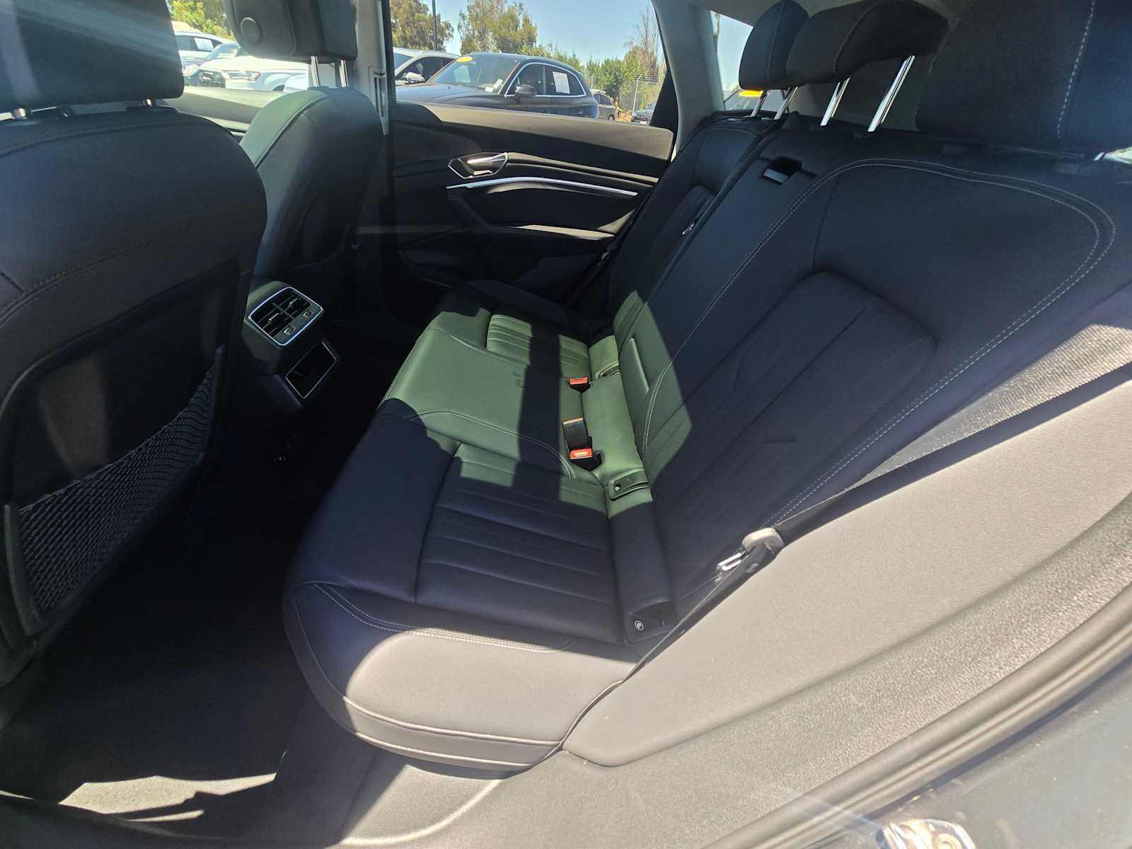 2024 Audi Q8 e-tron Premium Plus
