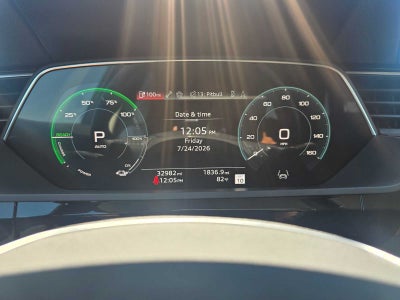 2024 Audi Q8 e-tron Premium Plus