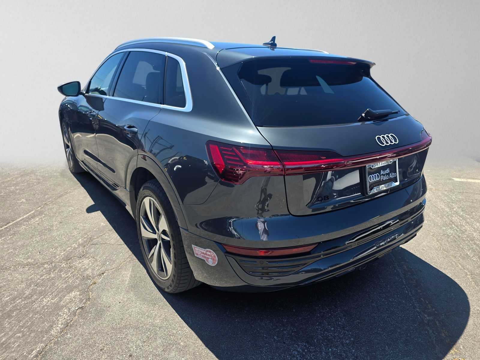 2024 Audi Q8 e-tron Premium Plus