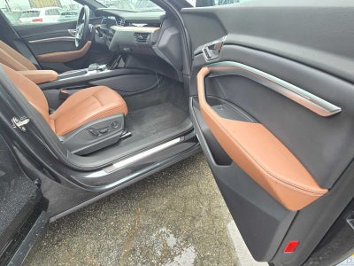 2024 Audi Q8 e-tron Premium Plus