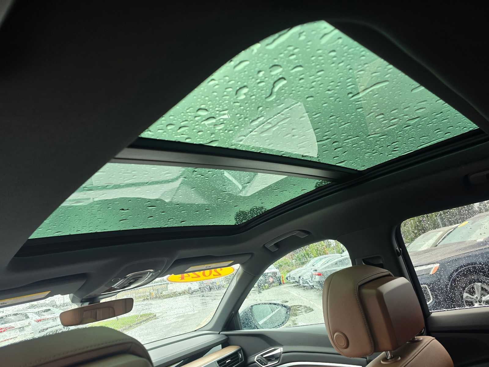 2024 Audi Q8 e-tron Premium Plus