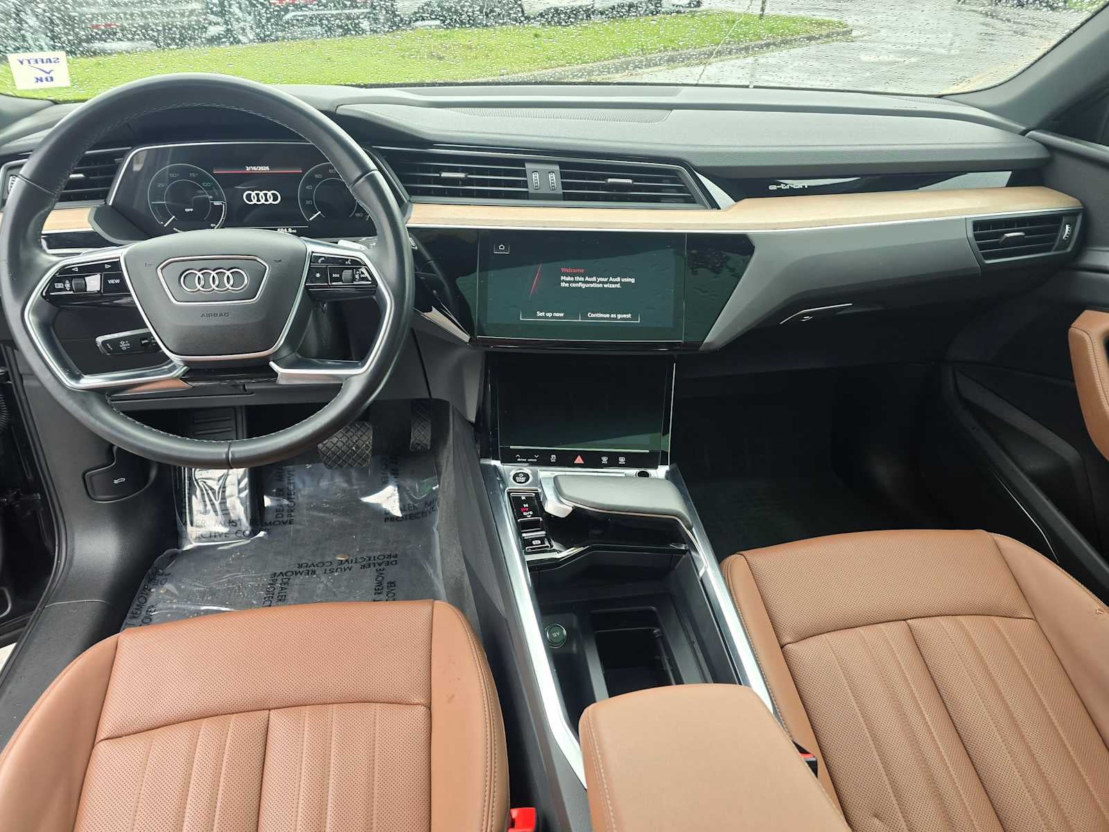 2024 Audi Q8 e-tron Premium Plus