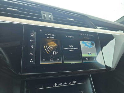 2024 Audi Q8 e-tron Premium Plus