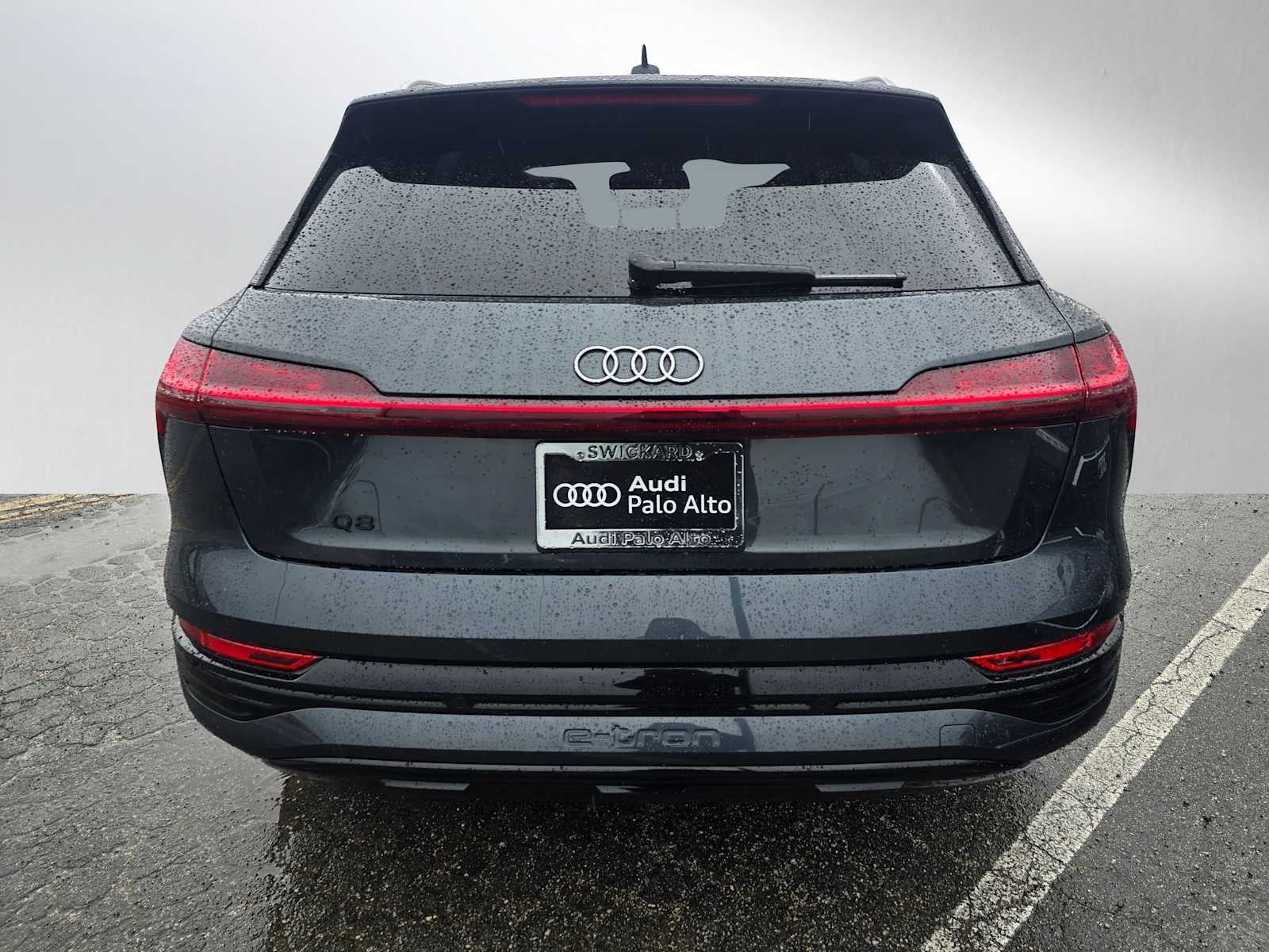 2024 Audi Q8 e-tron Premium Plus