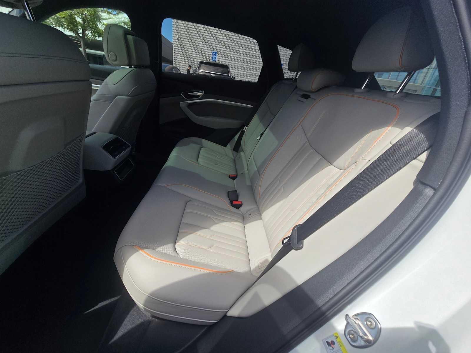 2024 Audi Q8 e-tron Prestige