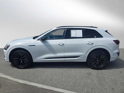 2024 Audi Q8 e-tron Prestige