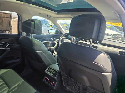 2024 Audi Q8 e-tron Prestige