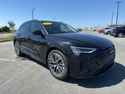 2024 Audi Q8 e-tron Prestige