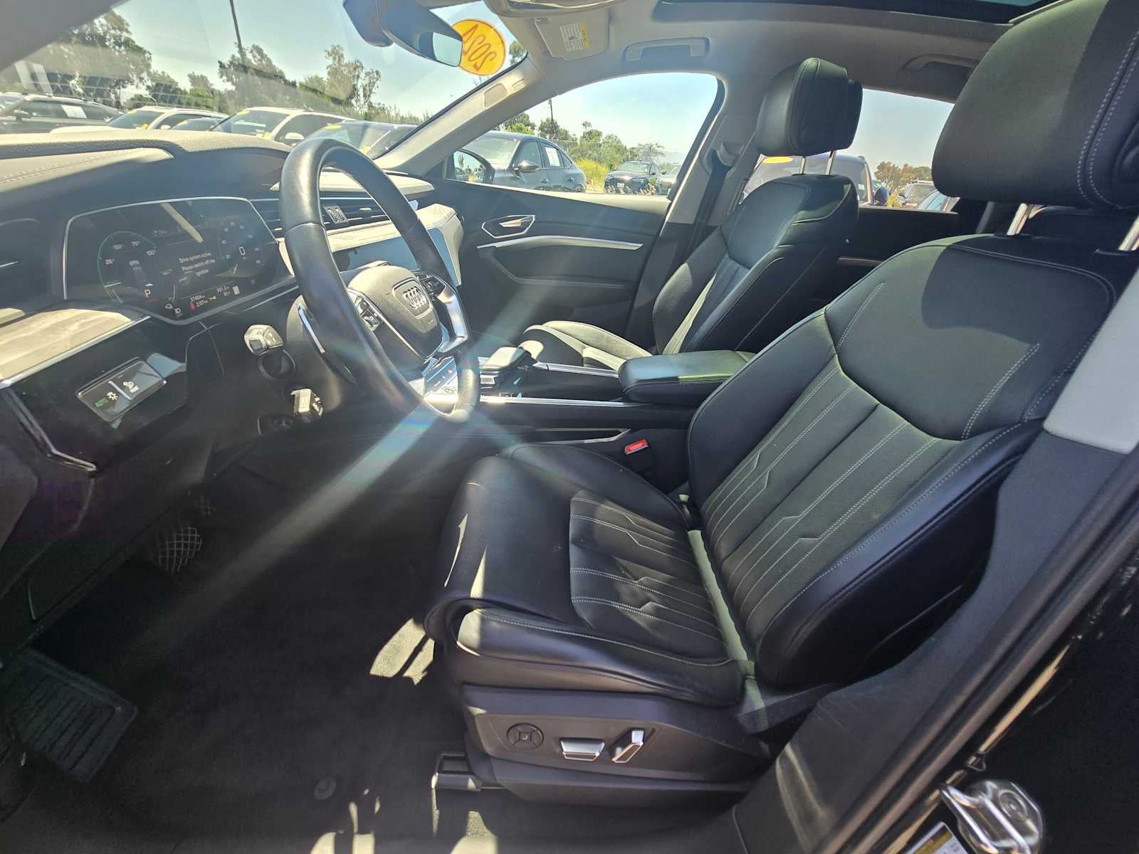 2024 Audi Q8 e-tron Prestige