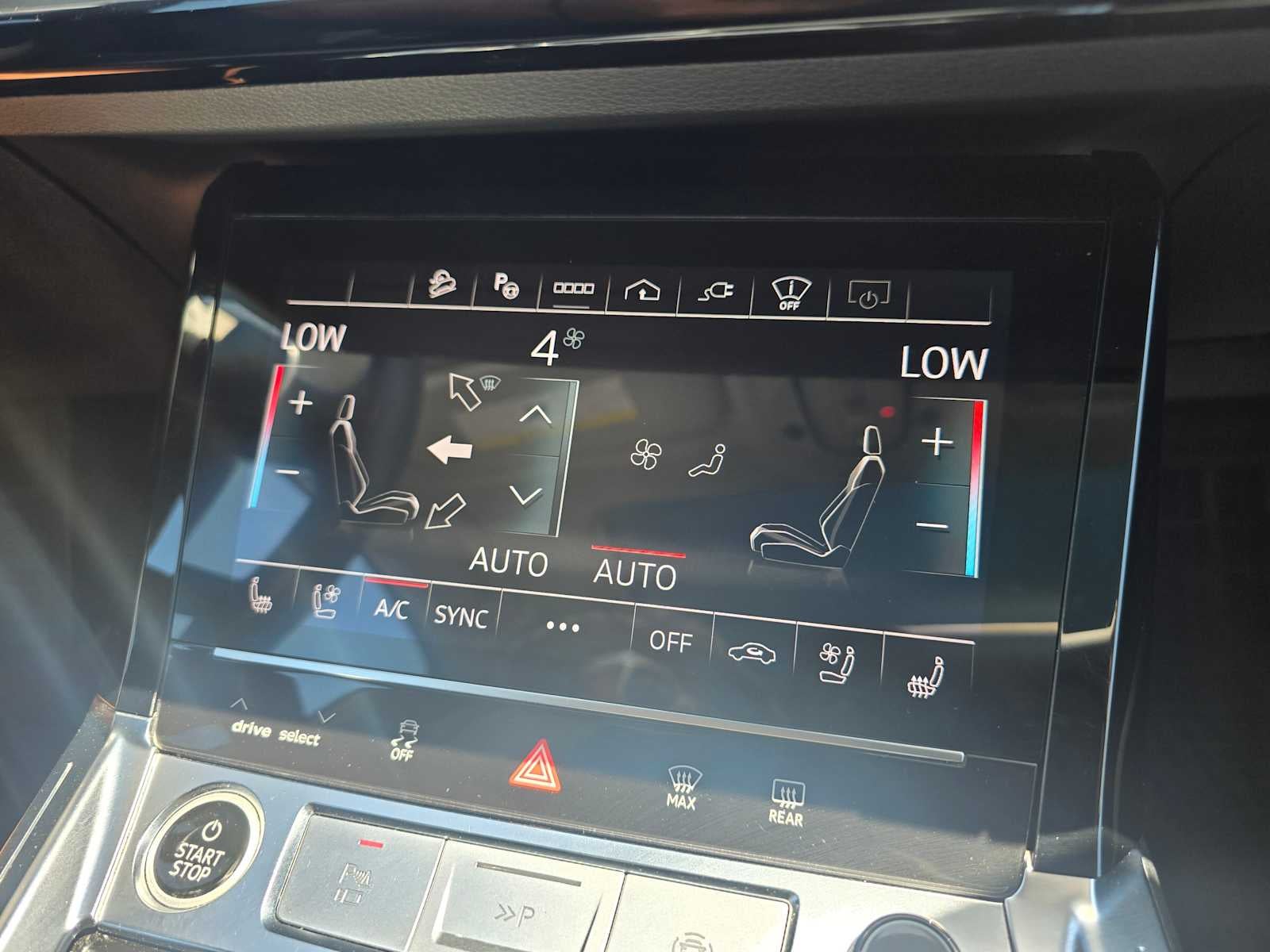 2024 Audi Q8 e-tron Prestige