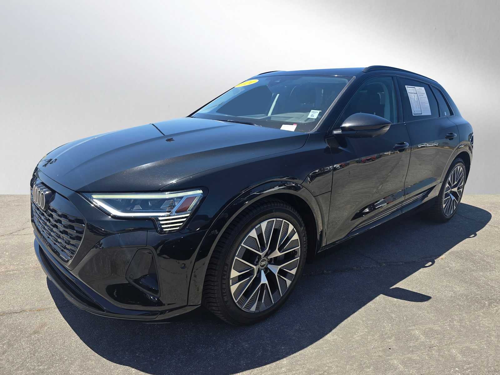 2024 Audi Q8 e-tron Prestige