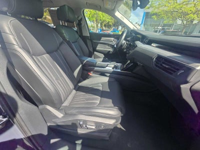 2024 Audi Q8 e-tron Prestige