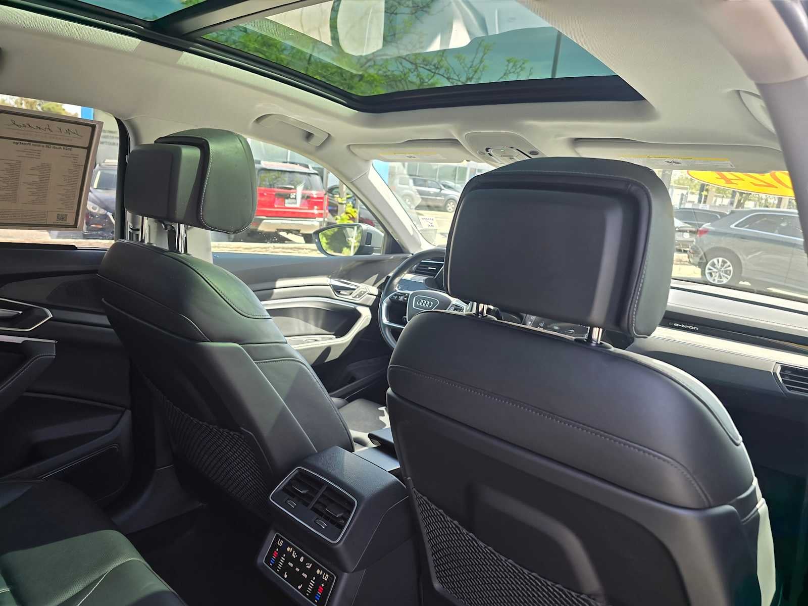 2024 Audi Q8 e-tron Prestige