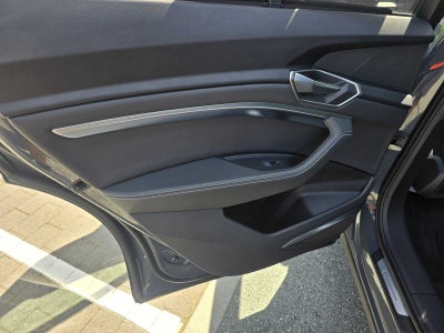 2024 Audi Q8 e-tron Prestige