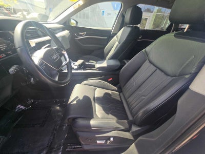 2024 Audi Q8 e-tron Prestige