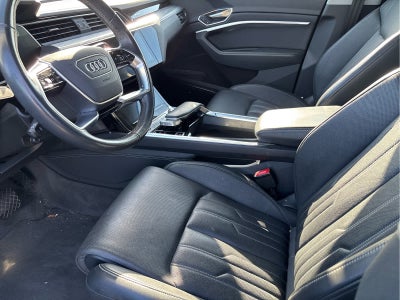 2024 Audi Q8 e-tron Prestige