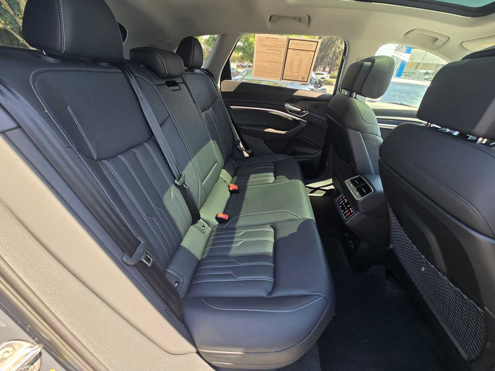 2024 Audi Q8 e-tron Prestige