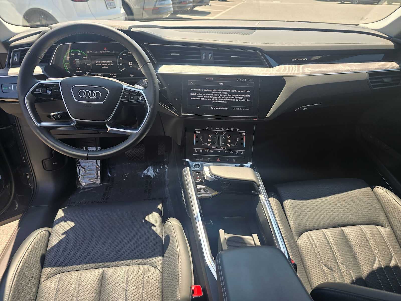 2024 Audi Q8 e-tron Prestige